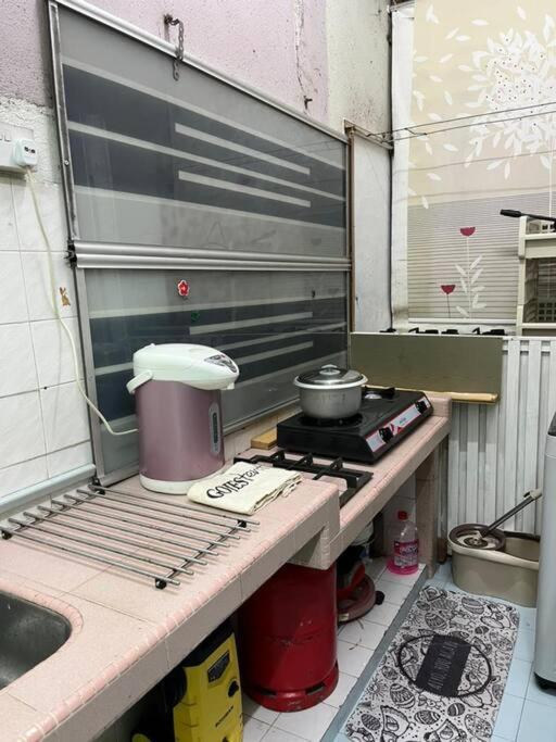 3 Bedrooms apartment with free parking - Housity