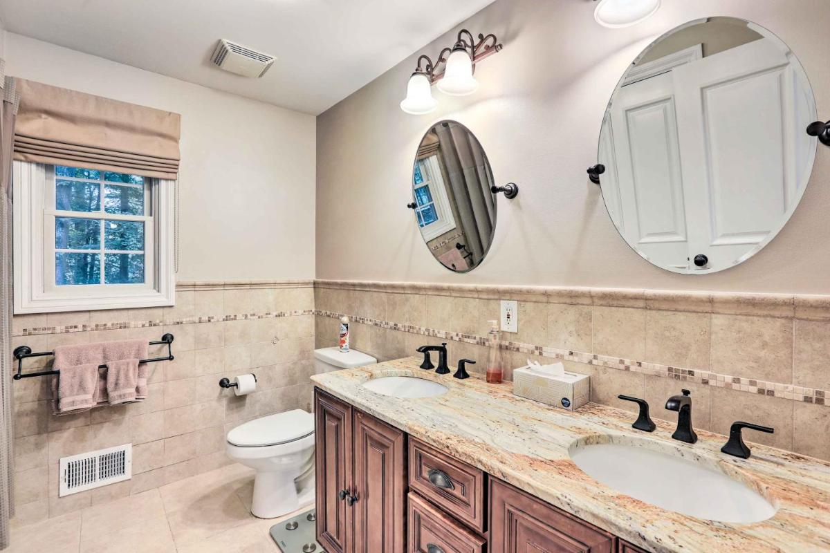 Bernardsville Abode with Private Pool and Patio! - Housity