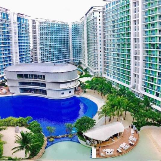 Azure Urban Resort Residences - Housity