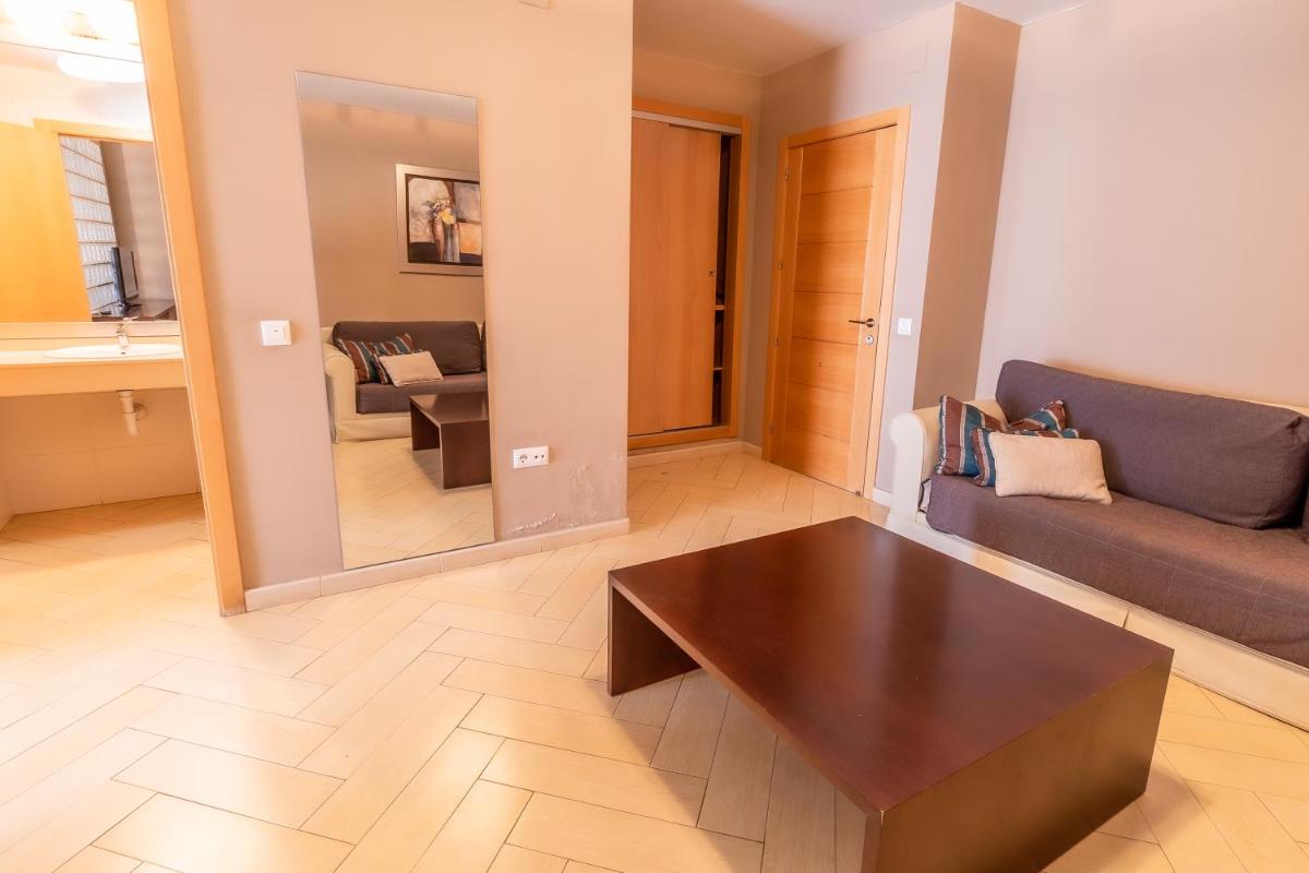Hotel Kika - Housity