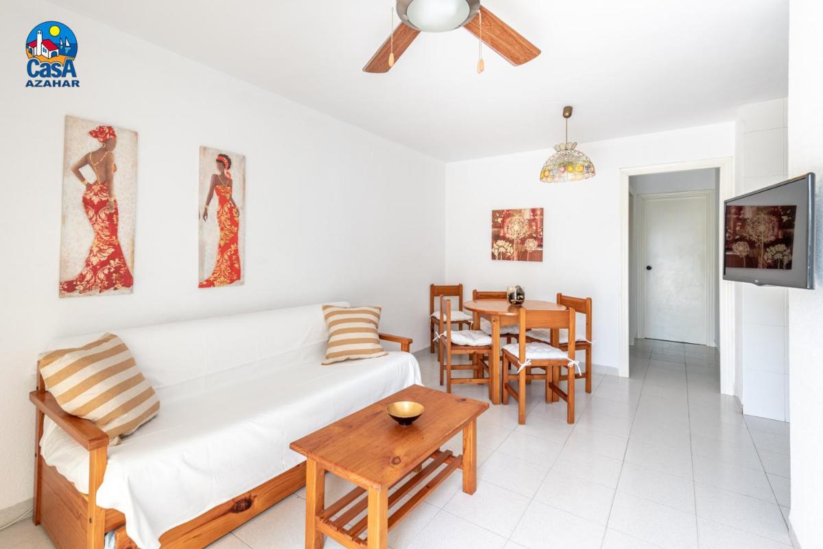 Apartamentos EL Rocio Casa Azahar - Housity