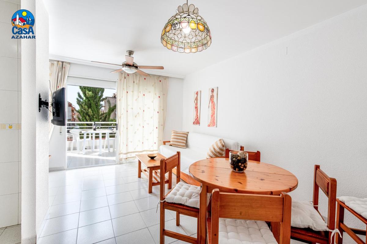 Apartamentos EL Rocio Casa Azahar - Housity