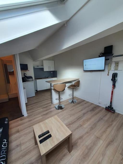 Le Studio Du Moulin - Housity