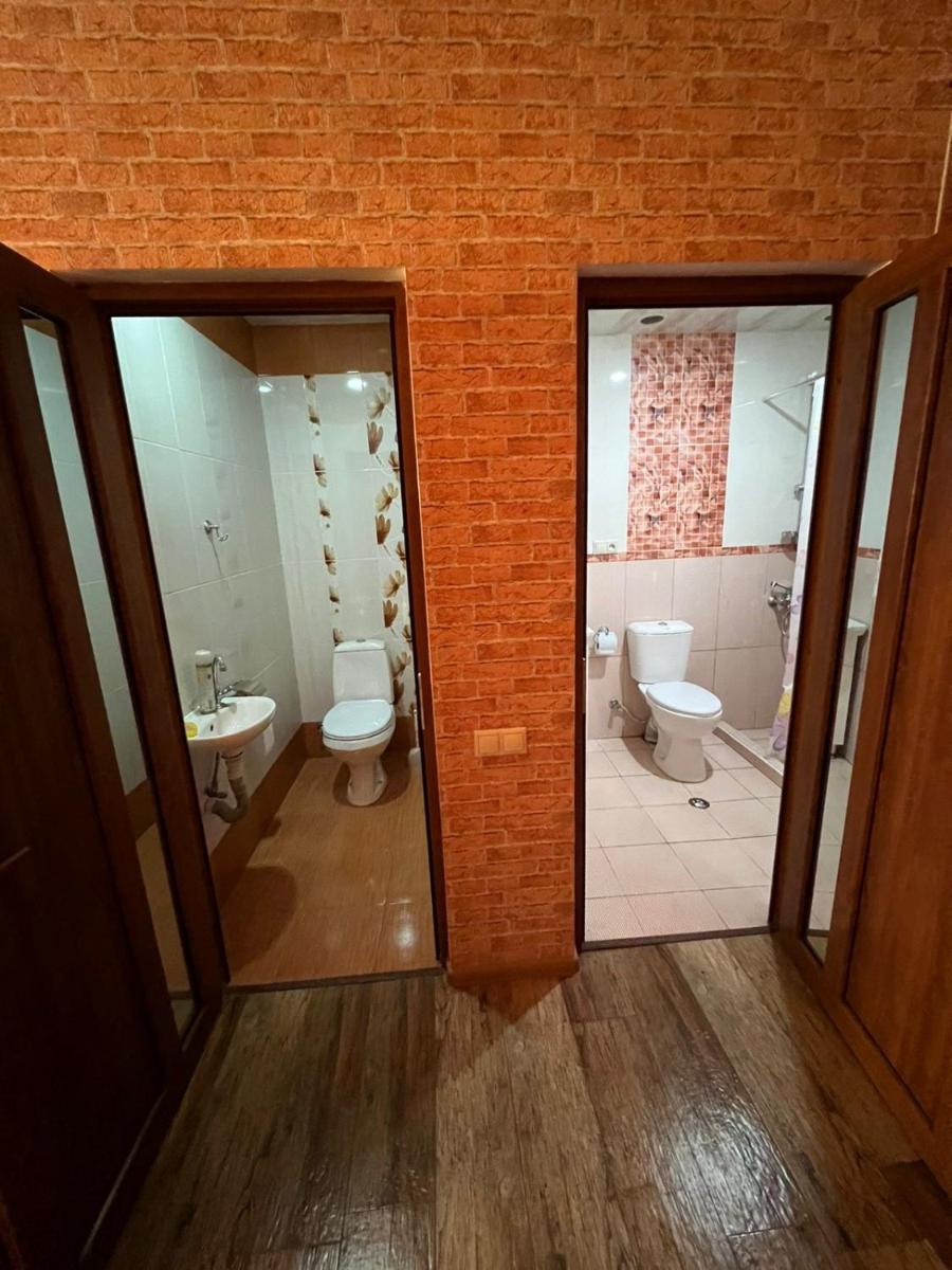 House; 2 bedroom, big hall, free parking, barbeque - Housity