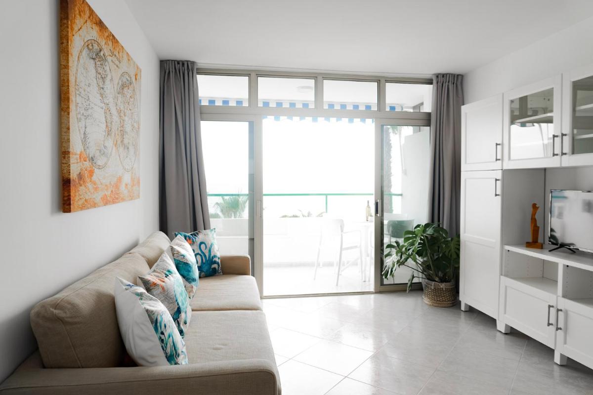 Ocean view, Playa San Juan. - Housity