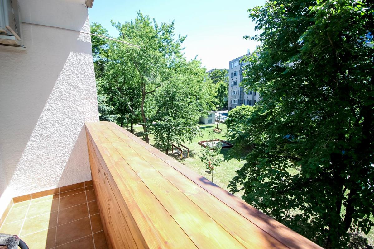 Helios Apartman Szeged - Housity