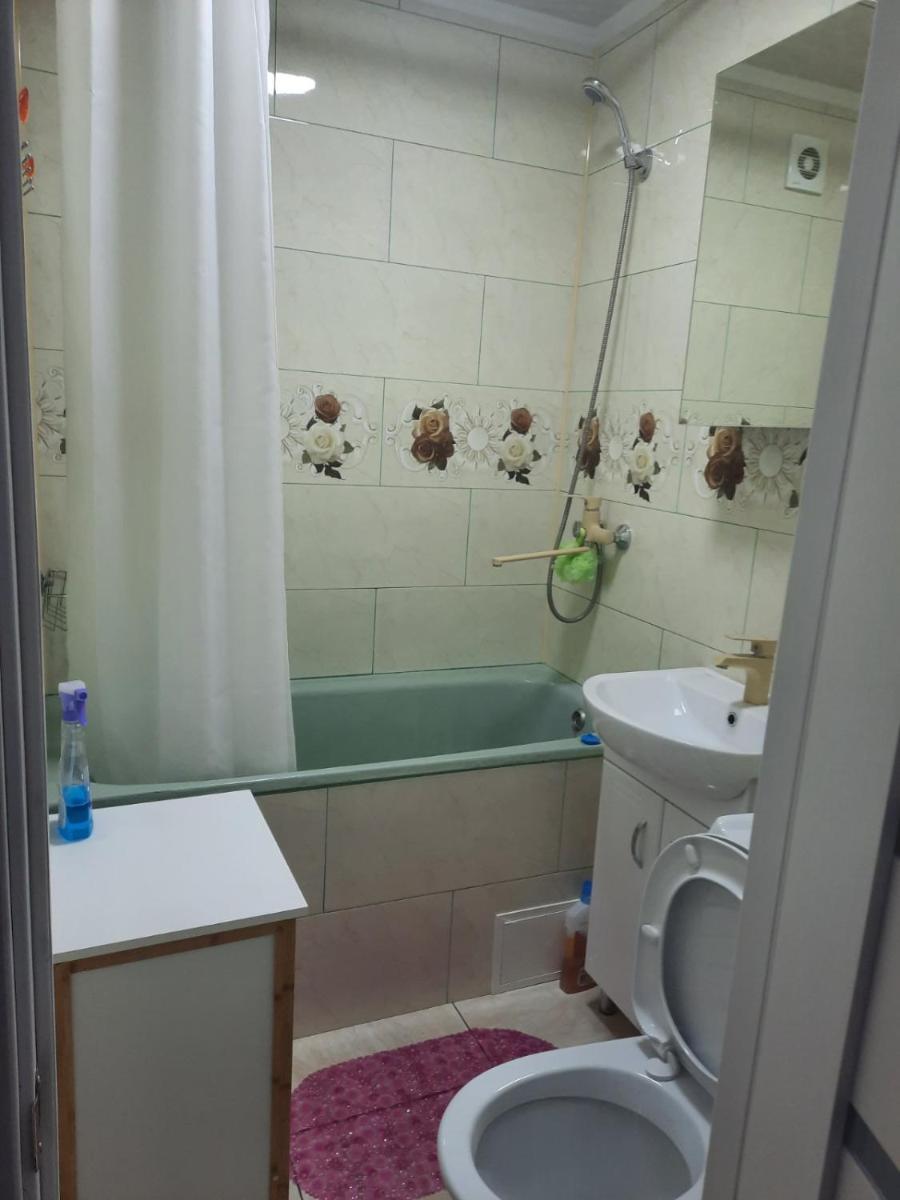 Sdaiu kvartiru posutochno chisinau - Housity