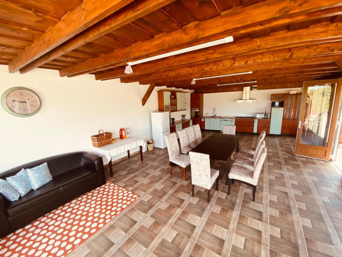 Itthon Vagy Vendégház - Housity