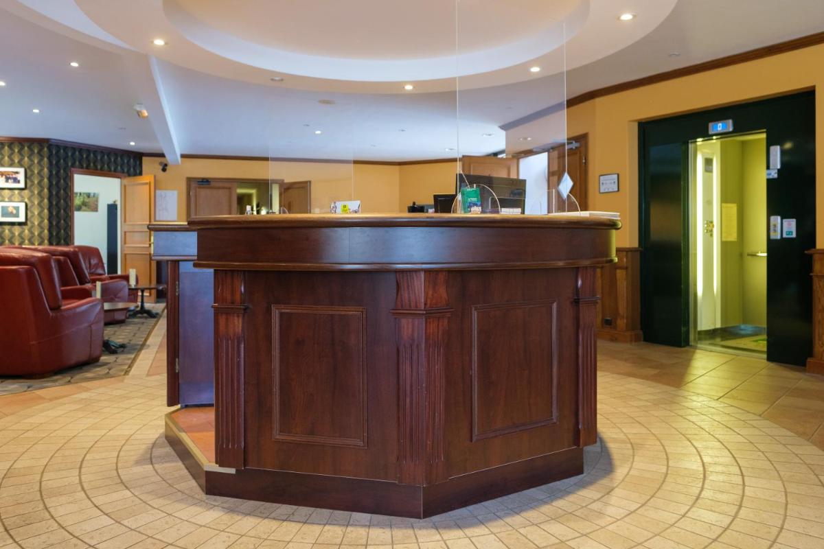 Logis Hôtel - Restaurant Le Tulipier - Housity