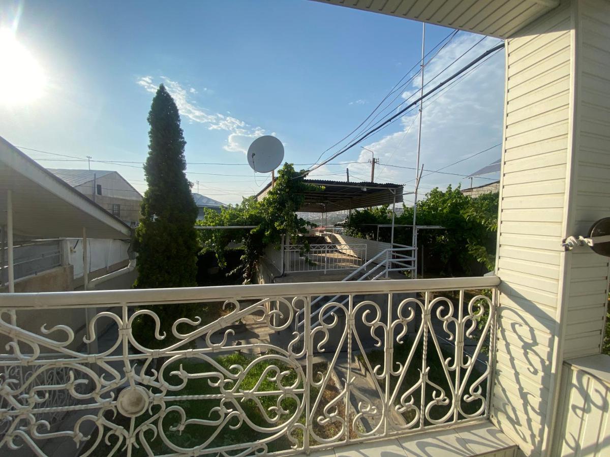 Nork House - Housity