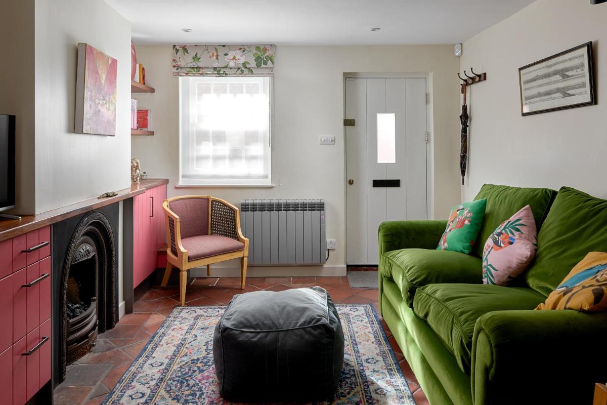 Pearls Cottage - Housity