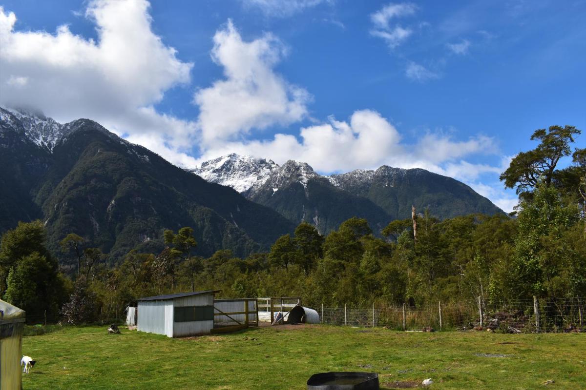 cabañas rio yelcho - Housity