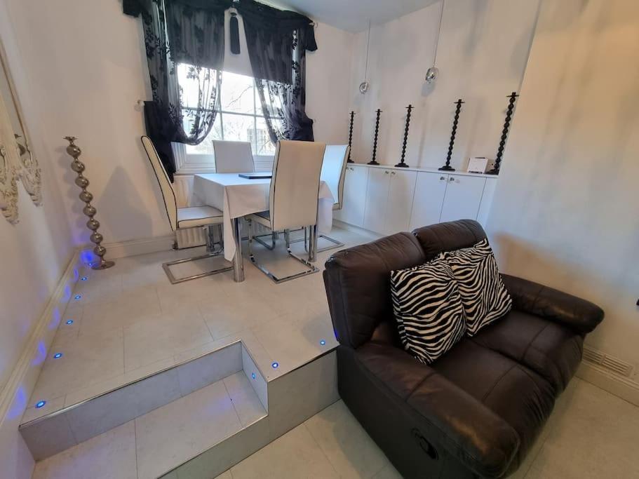 Beautiful apartment in the heart of Rochester - Housity