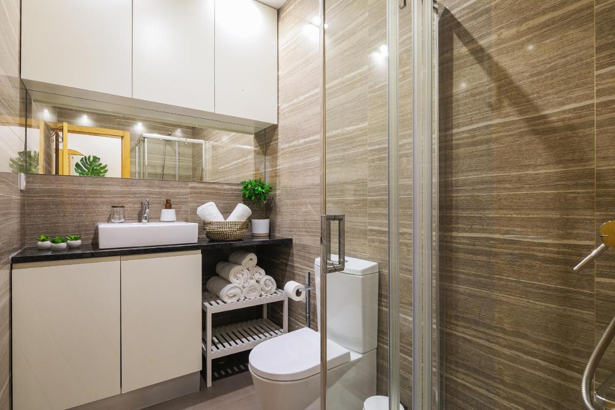 Suitetrails - Kings Oporto Apartments