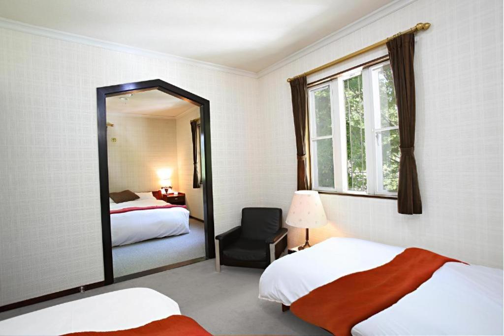 36 Degrees North, Lodge Hakuba - Housity