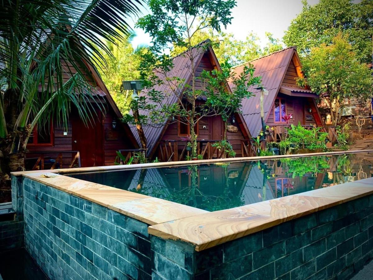 Mondulkiri Pizza Bungalows - Housity