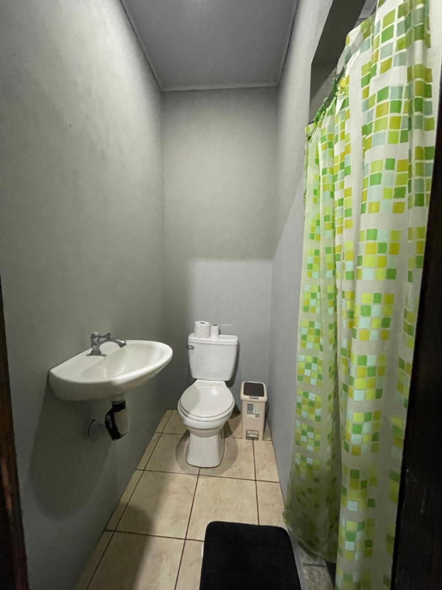 Suitetrails - Beautiful & Economic Apartment in La Fortuna Town