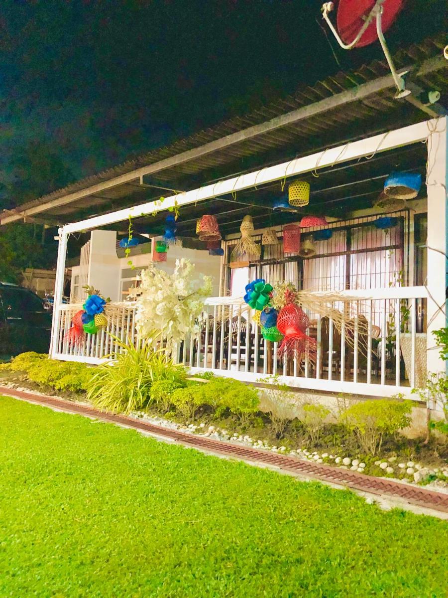 Ysa 15,000 Hearts Garden Villa - Housity