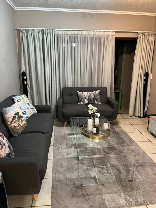 Lovely 1-bedroom sunset apartment - Housity