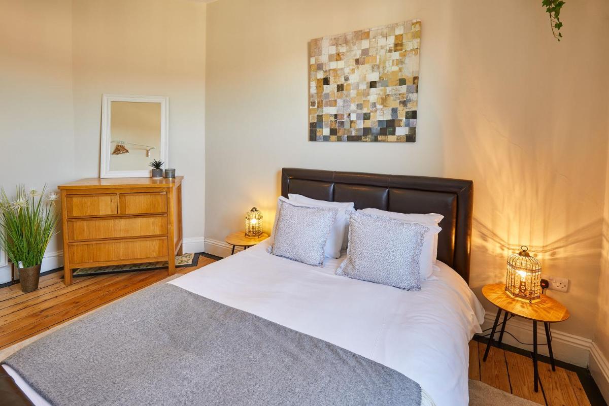 Host & Stay - High Street - Housity
