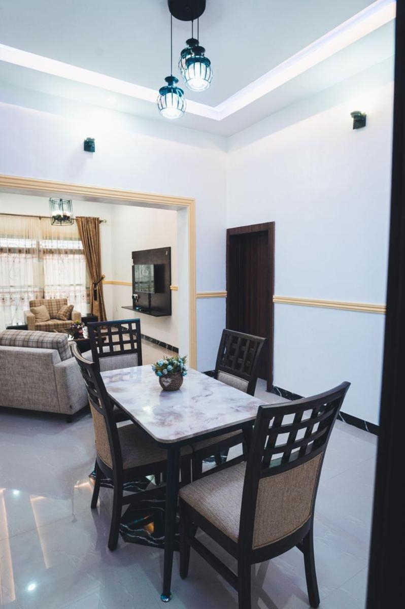 Suitetrails - Exclusive 2 bedroom Service apartment in the heart of Owerri.