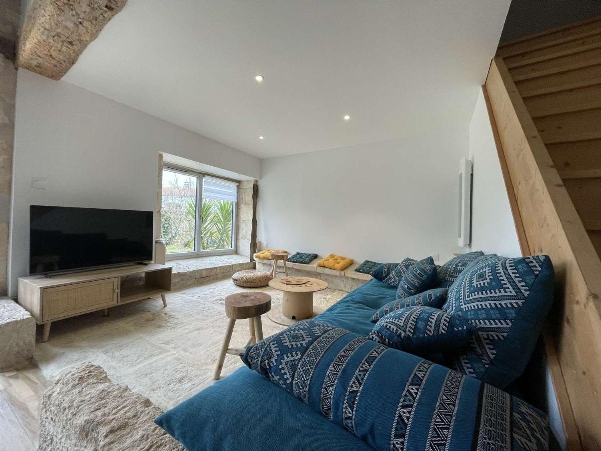 Charmante maison rénovée avec jardin, 2 chambres, proche La Rochelle, 4 couchages - FR-1-246-603 - Housity