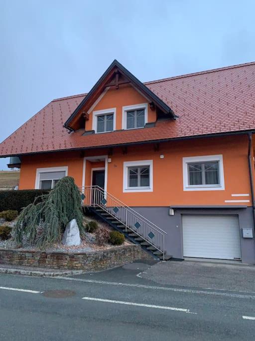 Ferienwohnung im Süden der Steiermark - Housity