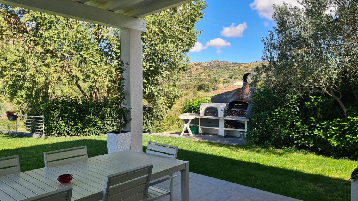 Villa con piscina - Housity