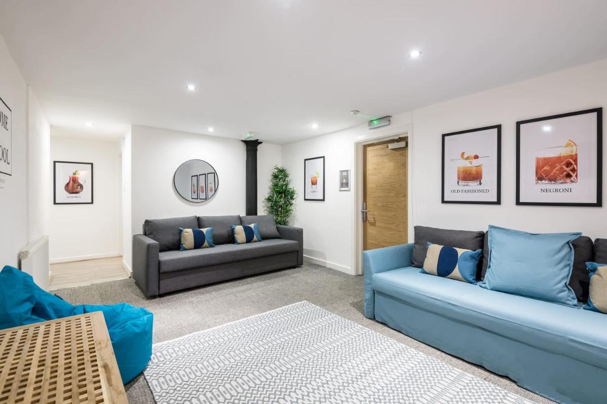 Fleet Street - Perfect for Nightlife! - Housity