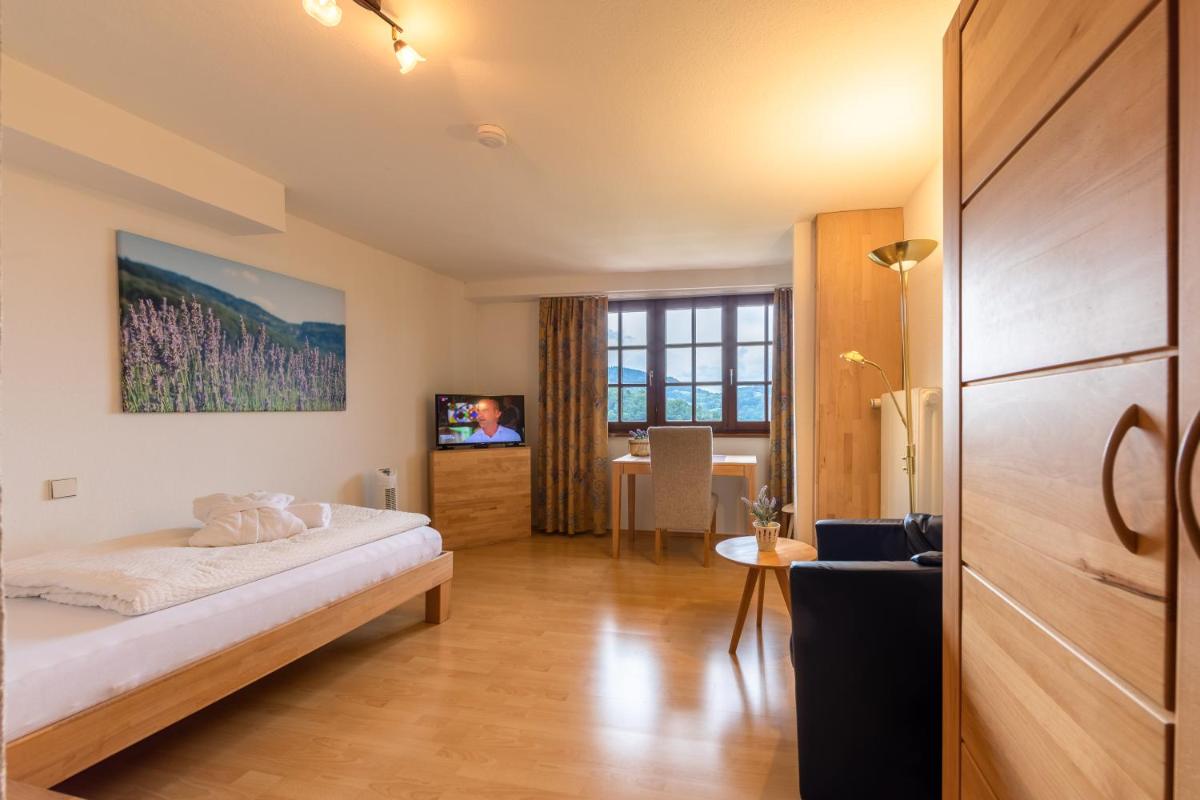 RelaxHotel Tannenhof - Housity