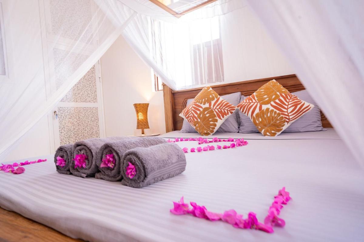 Malindi deluxe apartment 2floor - Housity
