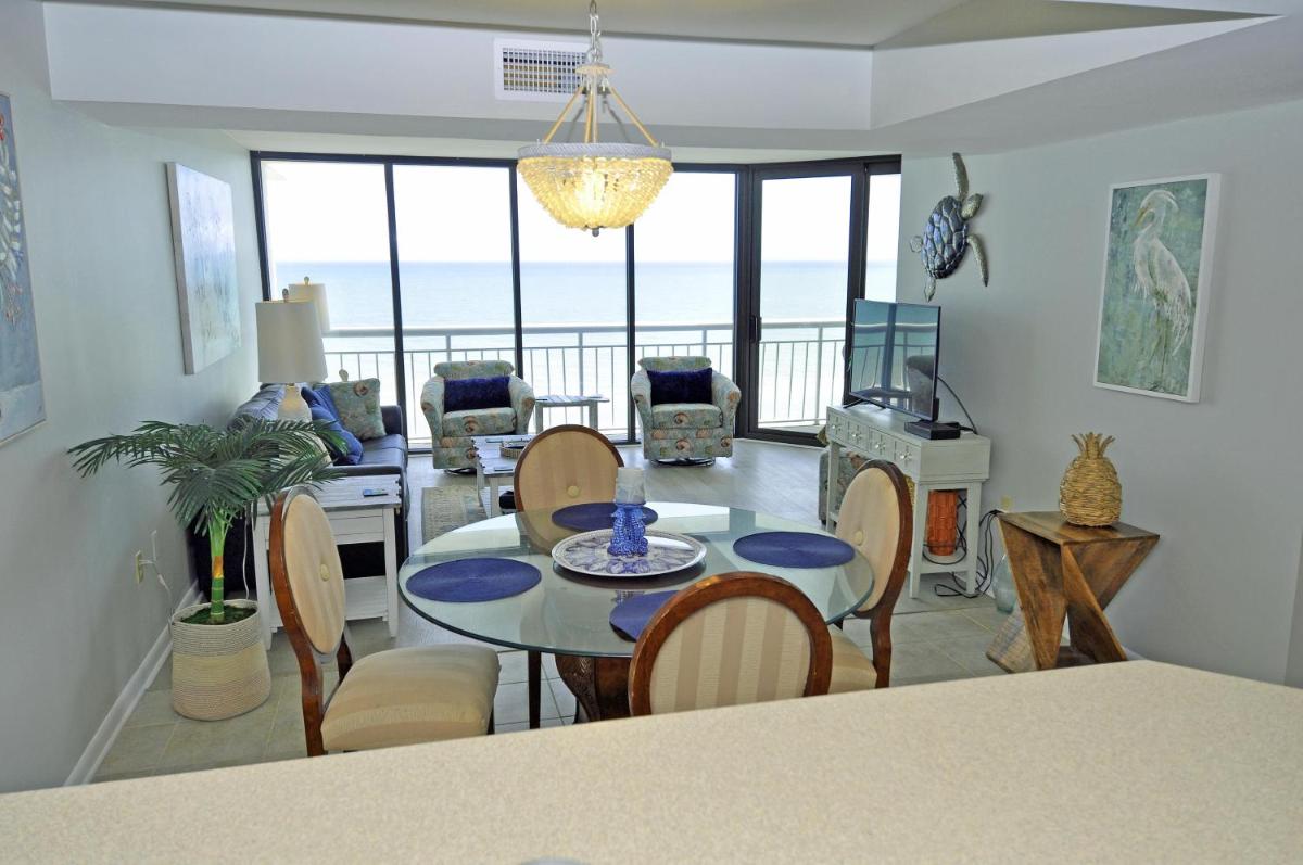 Luxury 3BR 9C Fantastic Views Golf Shop Relax - Housity