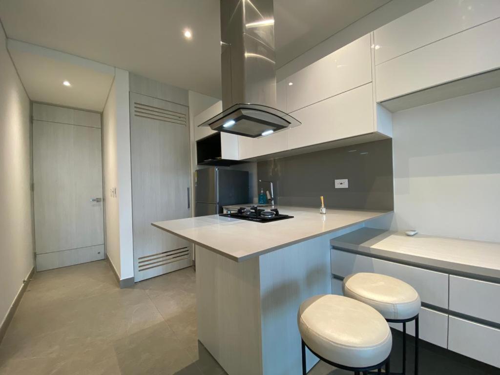 Apartaestudio Amoblado - Distrito90 - Housity