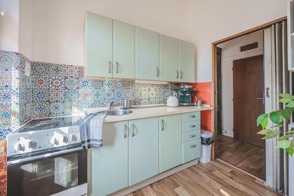 Carolina's Romantic Apartment - Housity