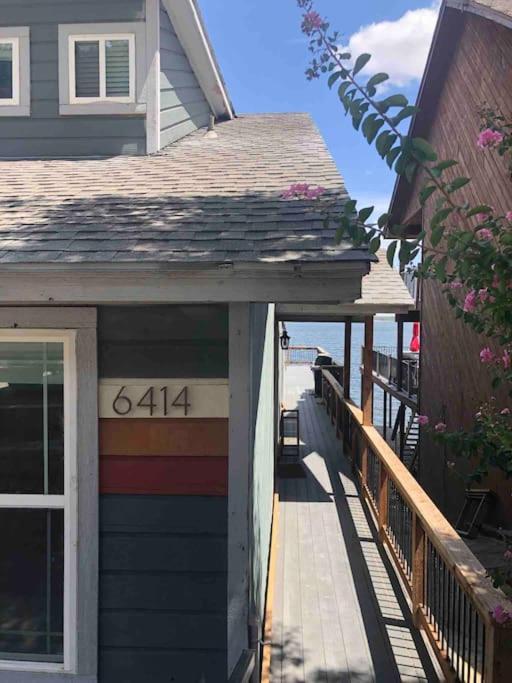 Stunning Lake House-Incredible View - Housity