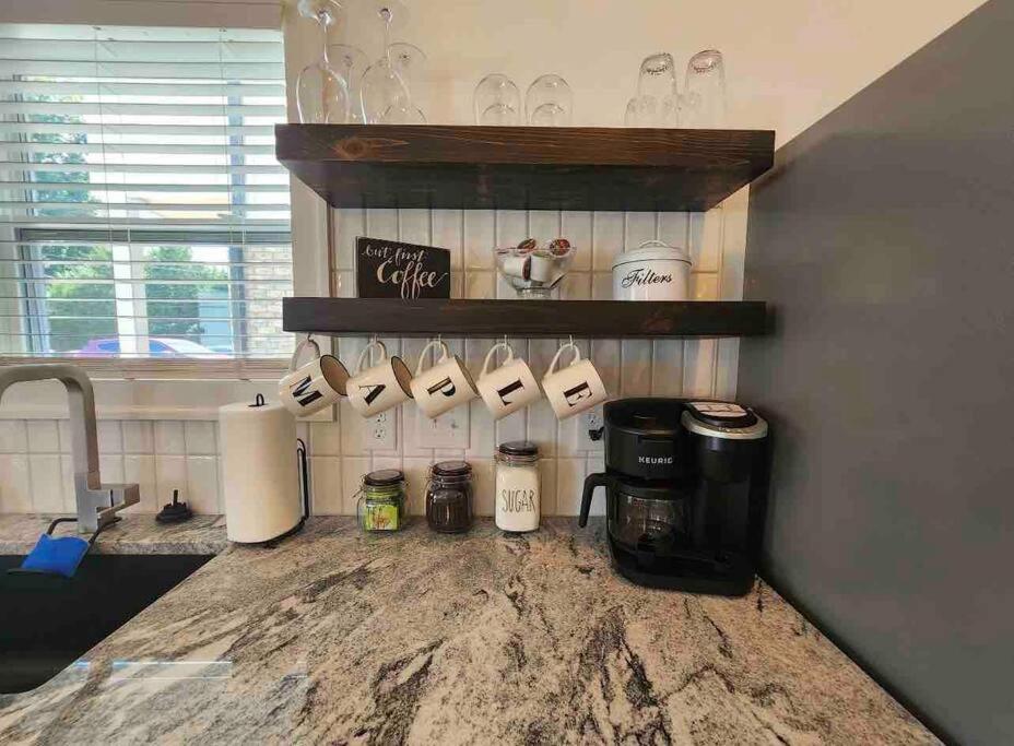 Family-Friendly Murfreesboro Condo with Rooftop View - Housity
