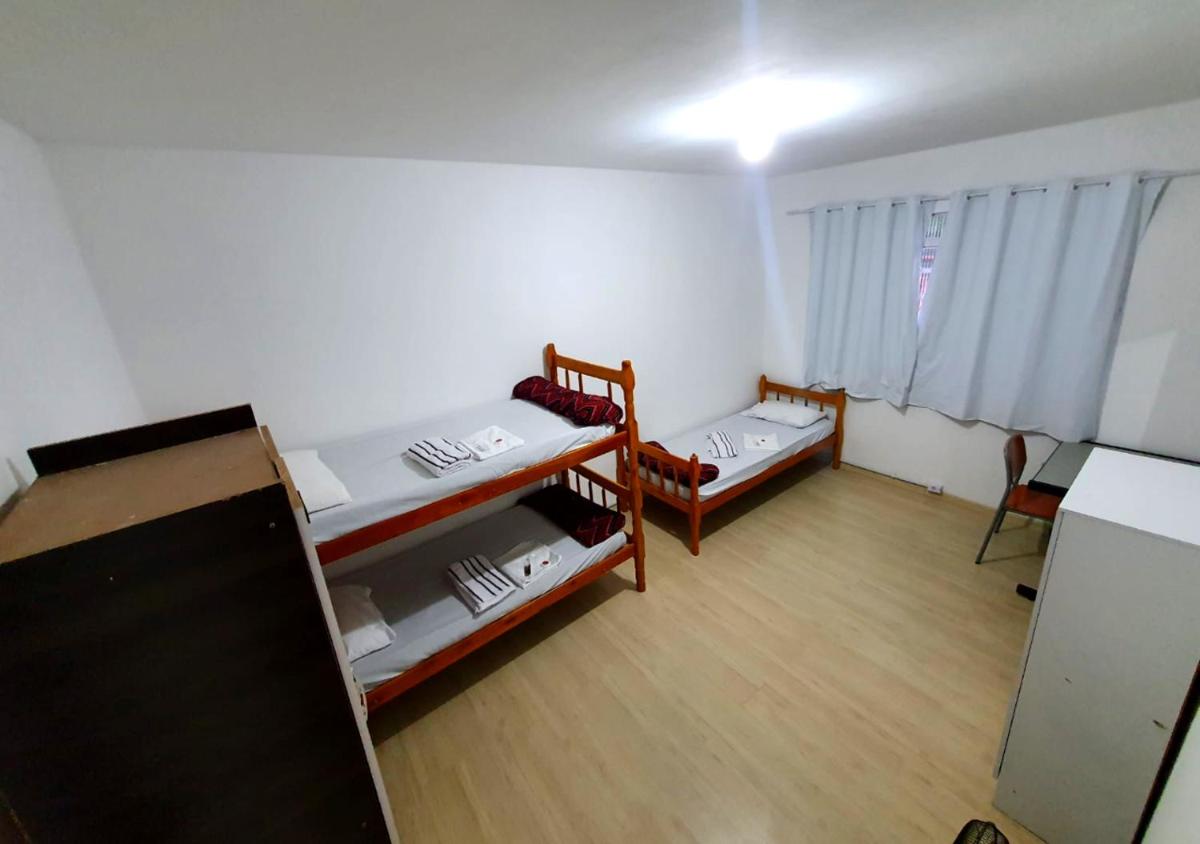 Hostel Airport Rooms - Housity