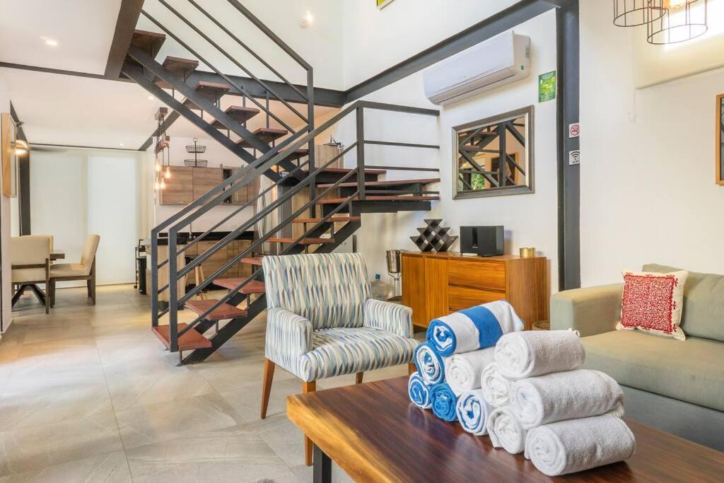 Jungle Zen 3BR villa for 8 guests with pool - Housity