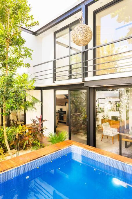 Jungle Zen 3BR villa for 8 guests with pool - Housity