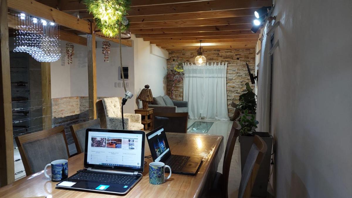 Suitetrails - Casa Boutique Buenos Aires, Desayuno y Traslado Gratis Aeropuerto Ezeiza