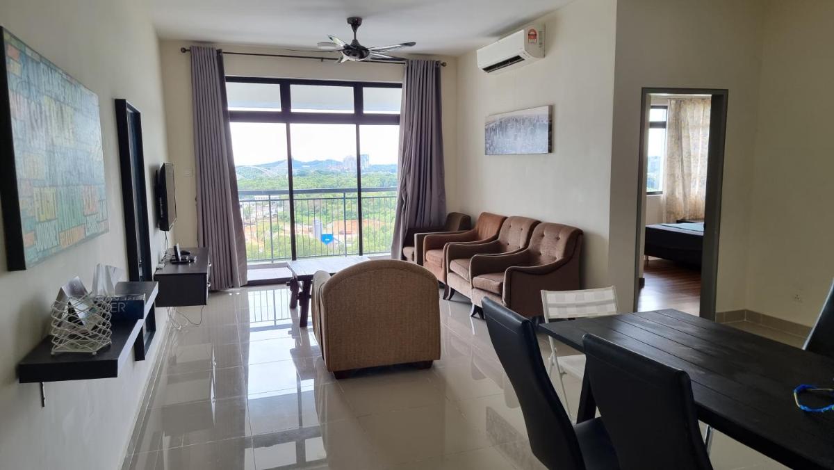 Ayer8 Putrajaya Guesthouse - Housity