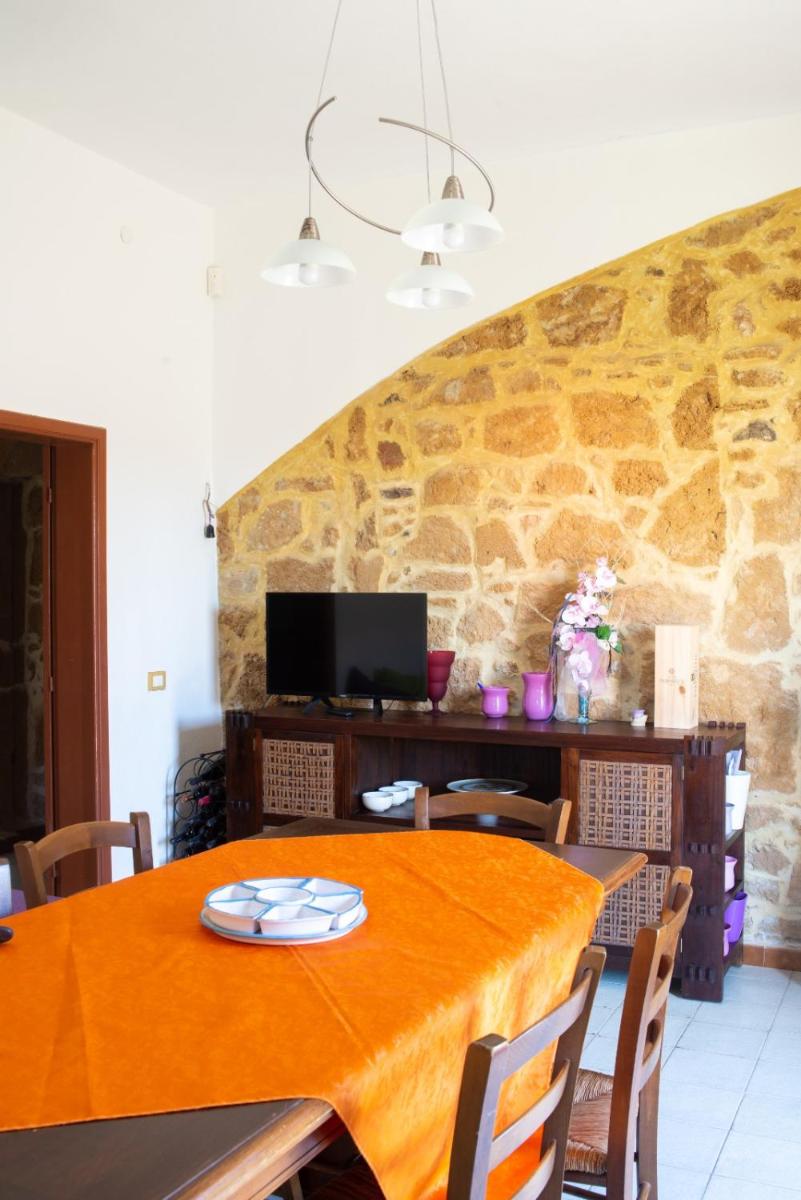 Caretta House - Housity