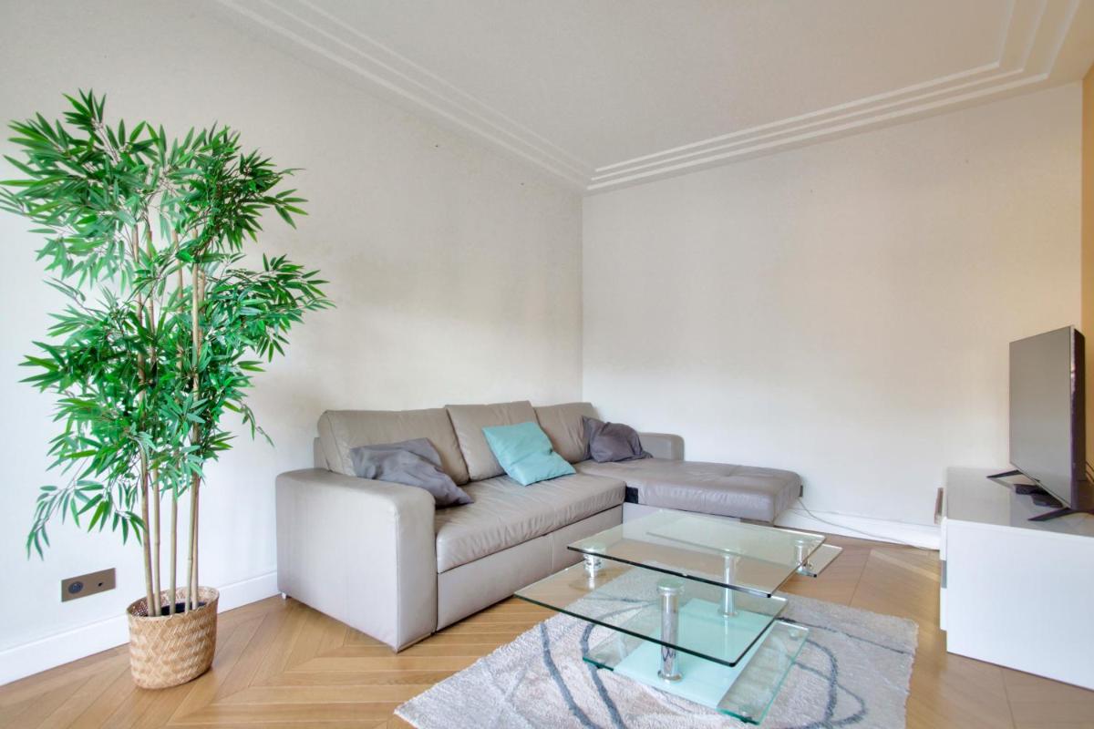 1 Bedroom Saint Germain Sevres - Housity