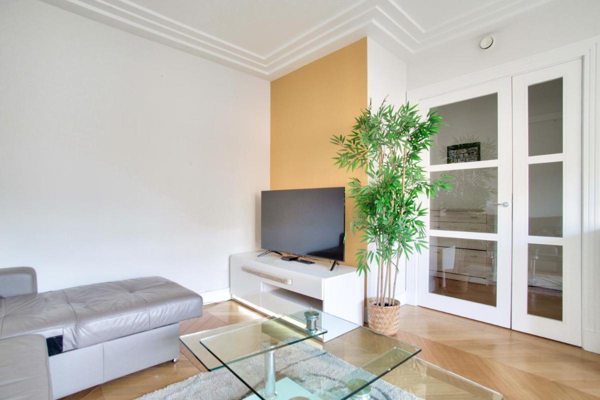 1 Bedroom Saint Germain Sevres - Housity