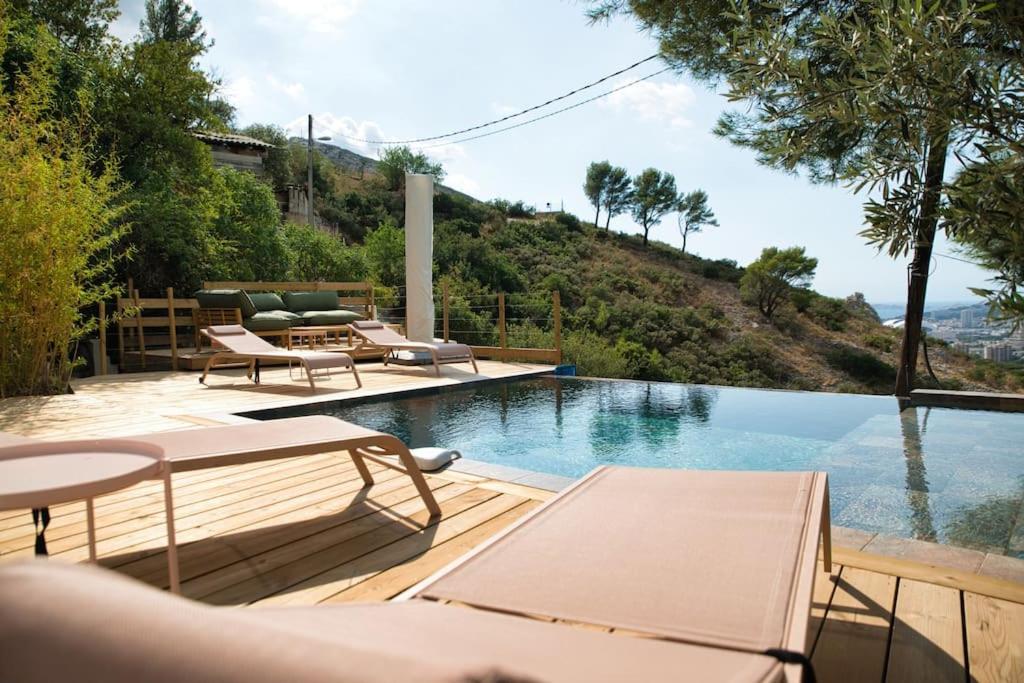 Maison bohême avec piscine, Parc Naturel, Vue Mer - Housity