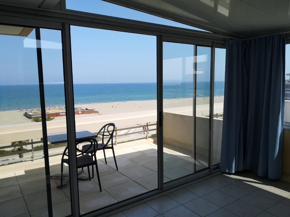 20 m2 de terrasse face à la mer à Canet en Roussillon - Housity