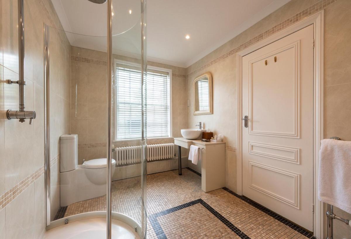Statham Lodge Hotel - Housity