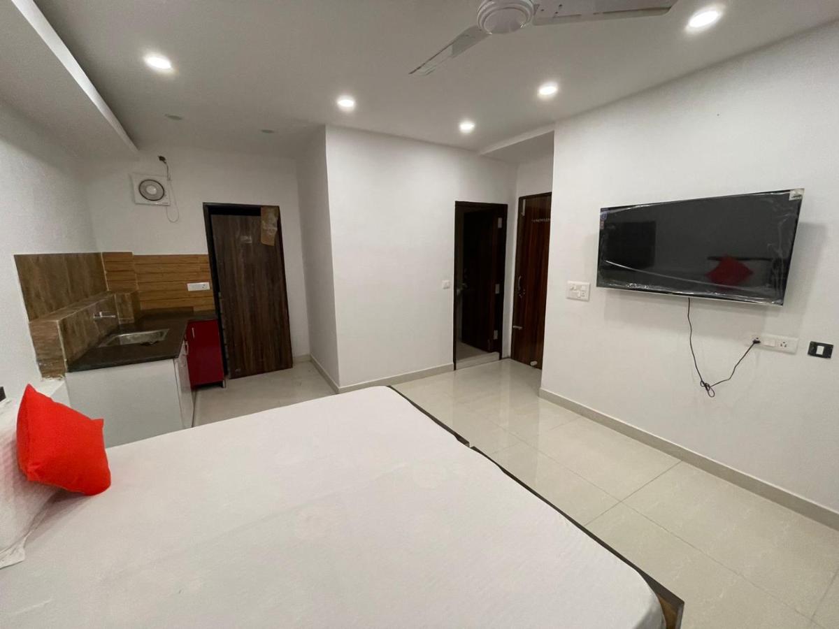 SSCG Stay - Housity