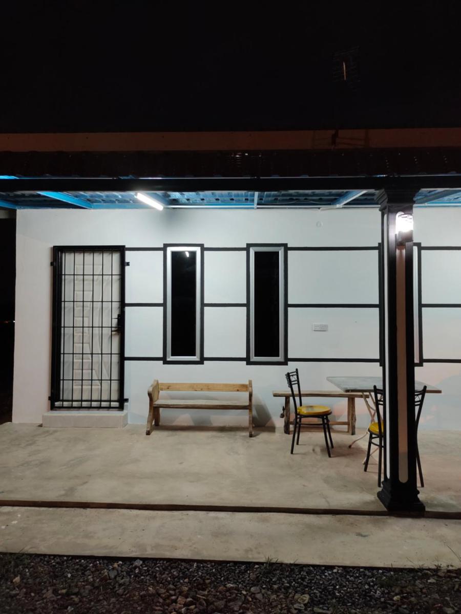 EZ Roomstay - Housity