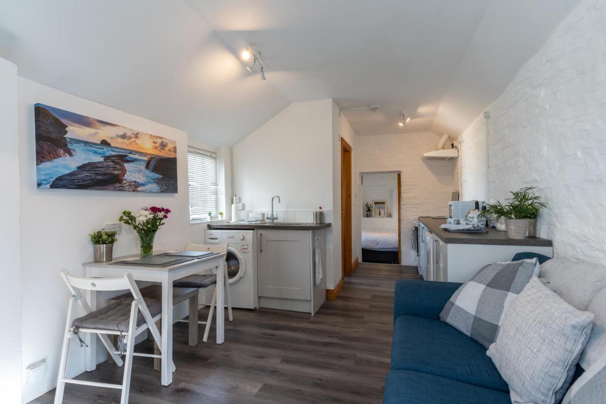 Finest Retreats - Garden Coombe - Housity
